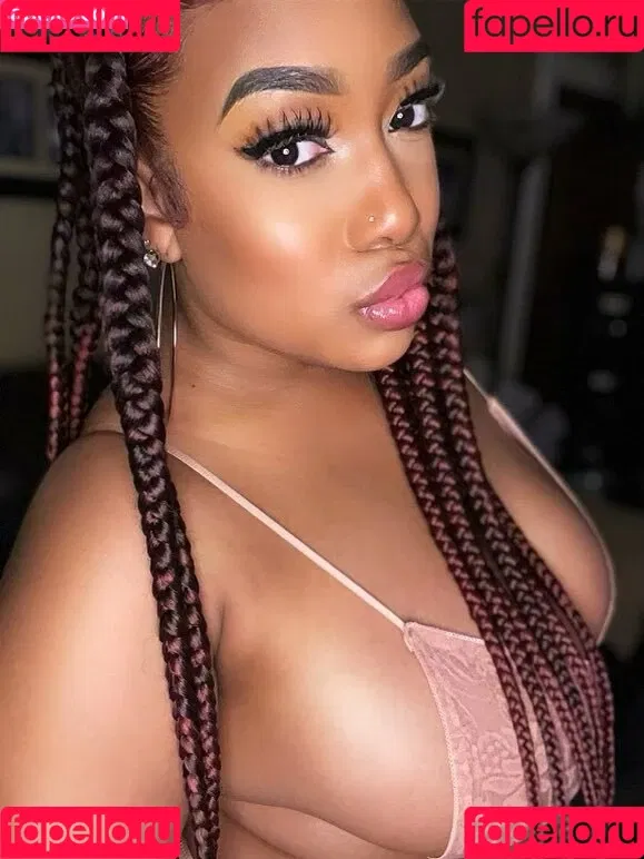 ActingLightskin Onlyfans Photo Gallery 
