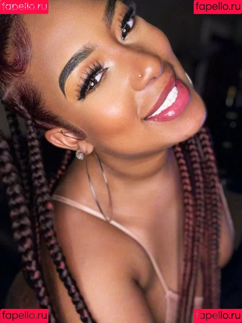 ActingLightskin Onlyfans Photo Gallery 