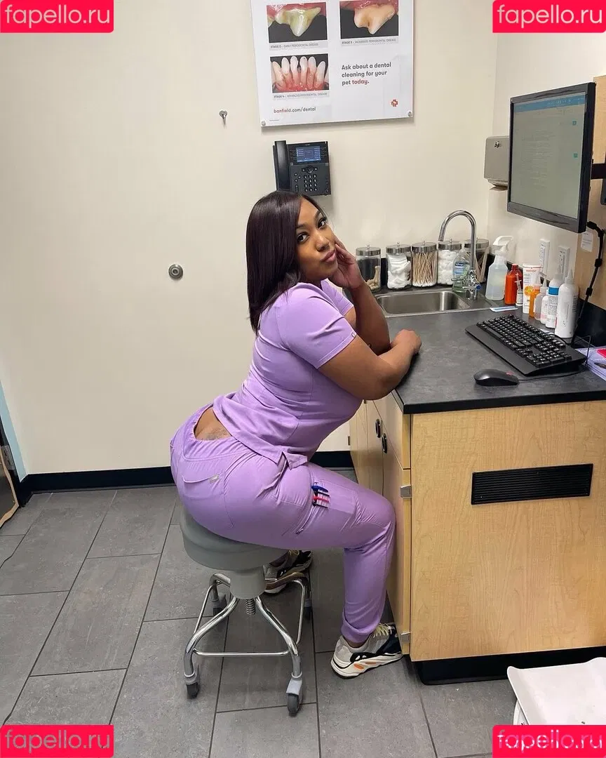 ActingLightskin Onlyfans Photo Gallery 