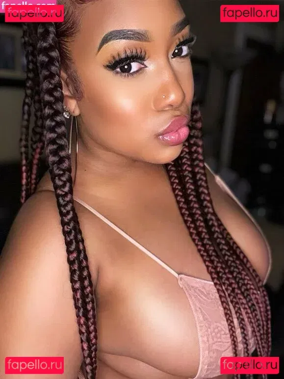 ActingLightskin Onlyfans Photo Gallery 