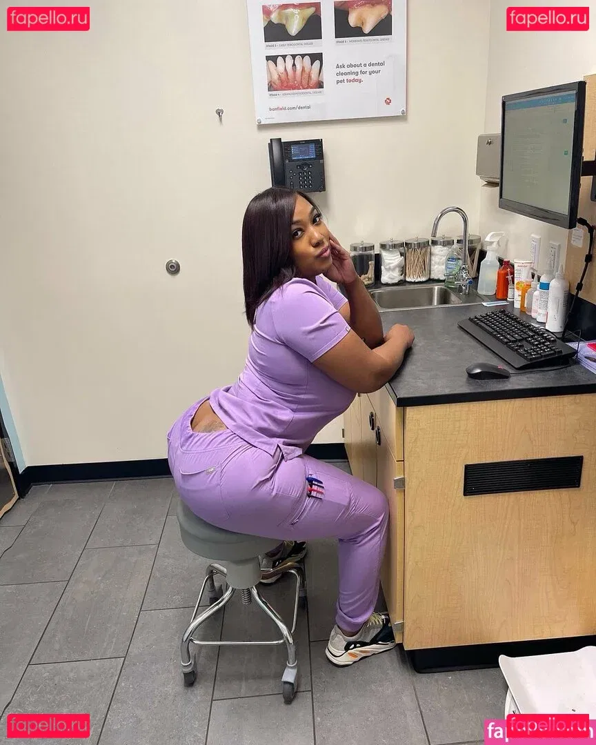 ActingLightskin Onlyfans Photo Gallery 