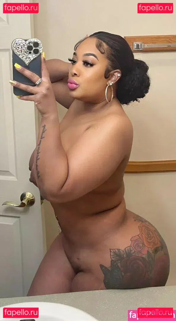 ActingLightskin Onlyfans Photo Gallery 