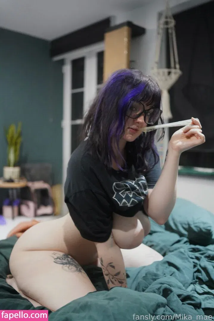 Mika Mae Onlyfans Photo Gallery 