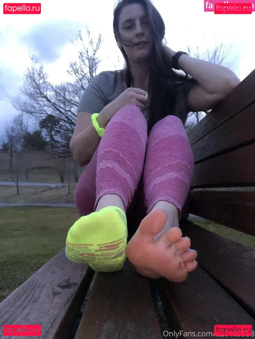 SocksyFeetBae Onlyfans Photo Gallery 