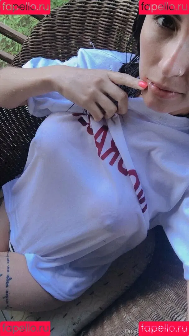 lamicacol Onlyfans Photo Gallery 