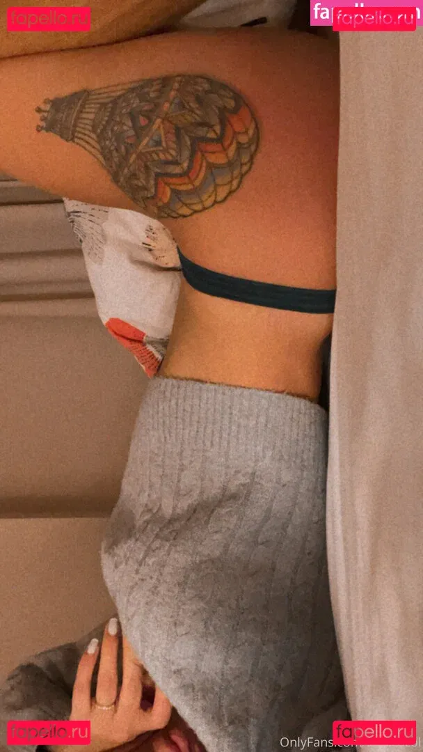 lamicacol Onlyfans Photo Gallery 