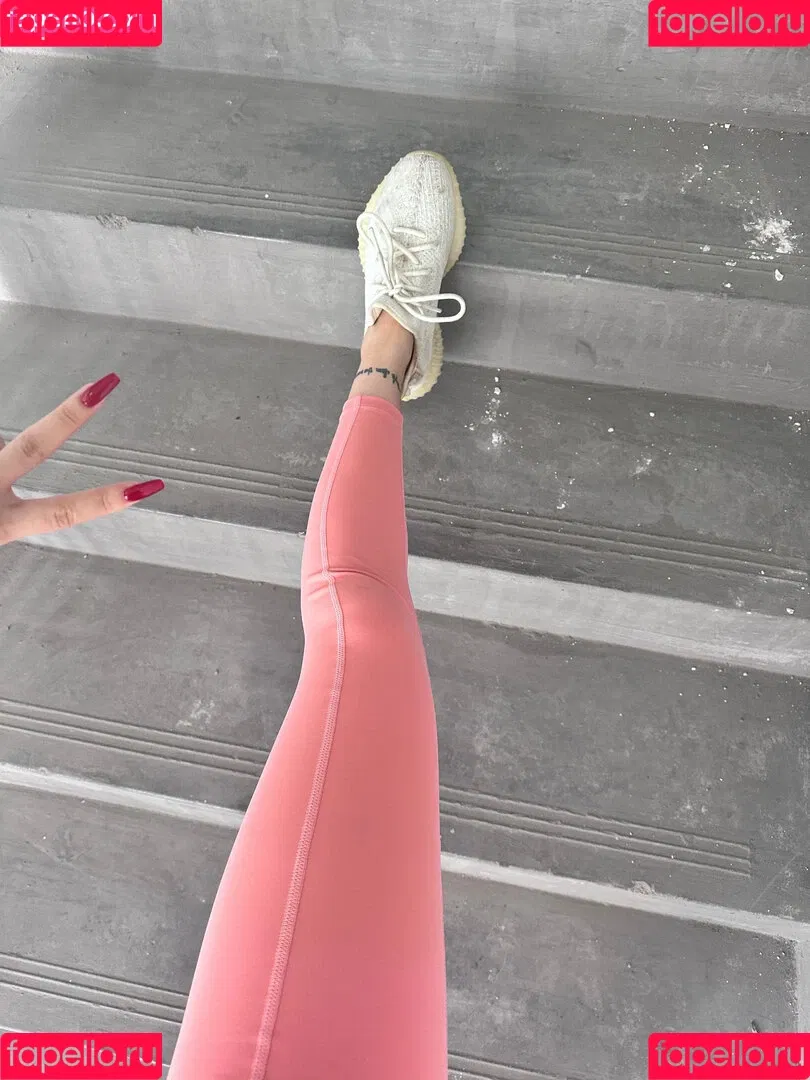 zmeixio Onlyfans Photo Gallery 