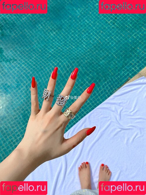 zmeixio Onlyfans Photo Gallery 