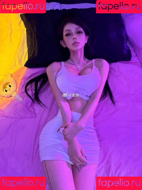 zmeixio Onlyfans Photo Gallery 