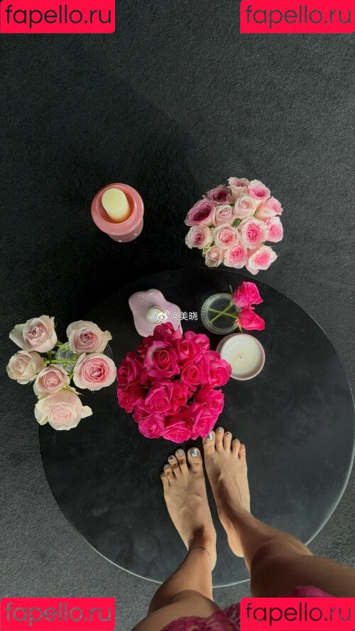 zmeixio Onlyfans Photo Gallery 