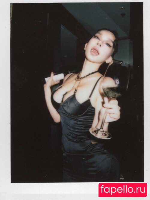 zmeixio Onlyfans Photo Gallery 