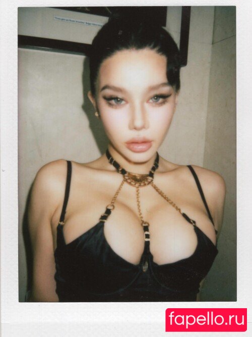 zmeixio Onlyfans Photo Gallery 