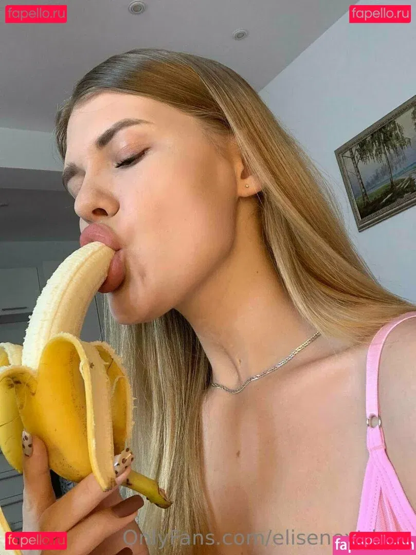 elisenextdoor Onlyfans Photo Gallery 