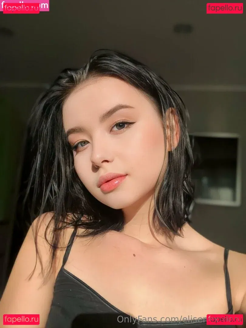 elisenextdoor Onlyfans Photo Gallery 