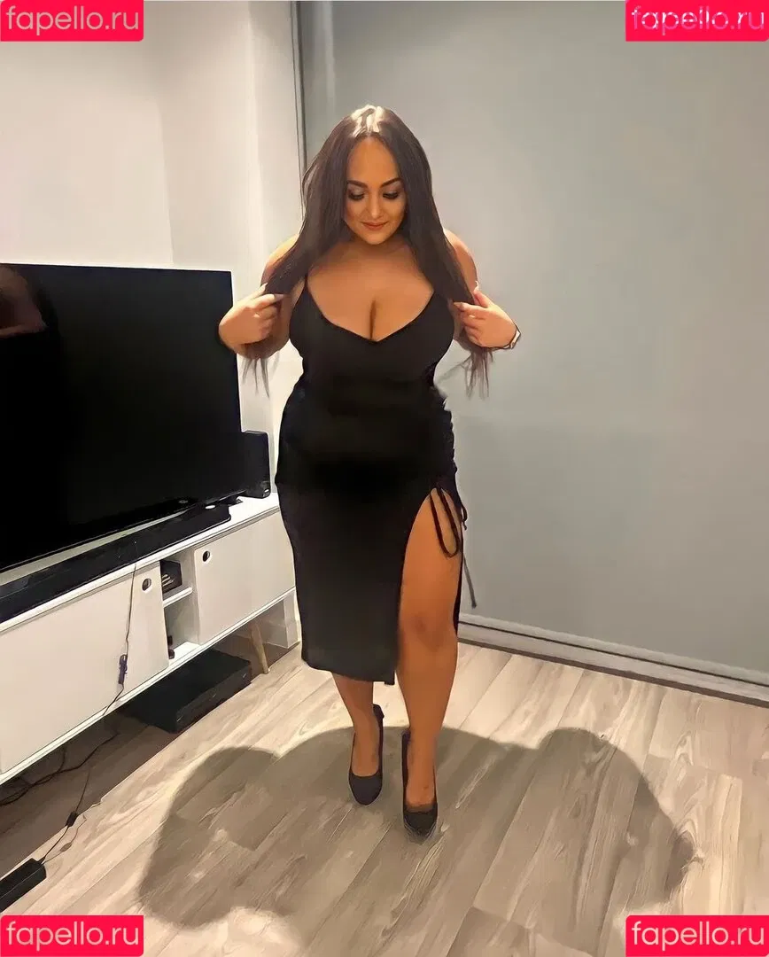 Littlemissdoubleg Onlyfans Photo Gallery 