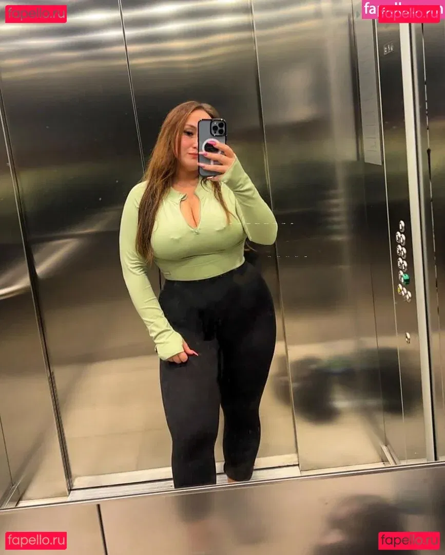 Littlemissdoubleg Onlyfans Photo Gallery 