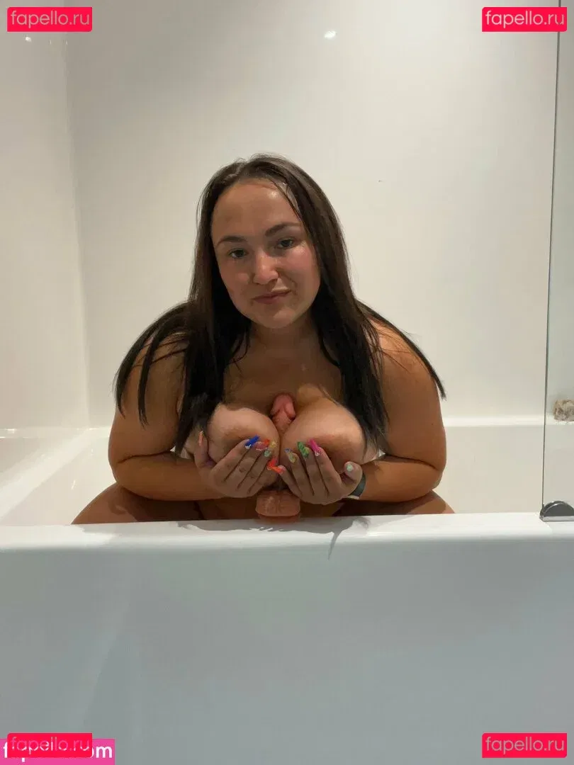 Littlemissdoubleg Onlyfans Photo Gallery 