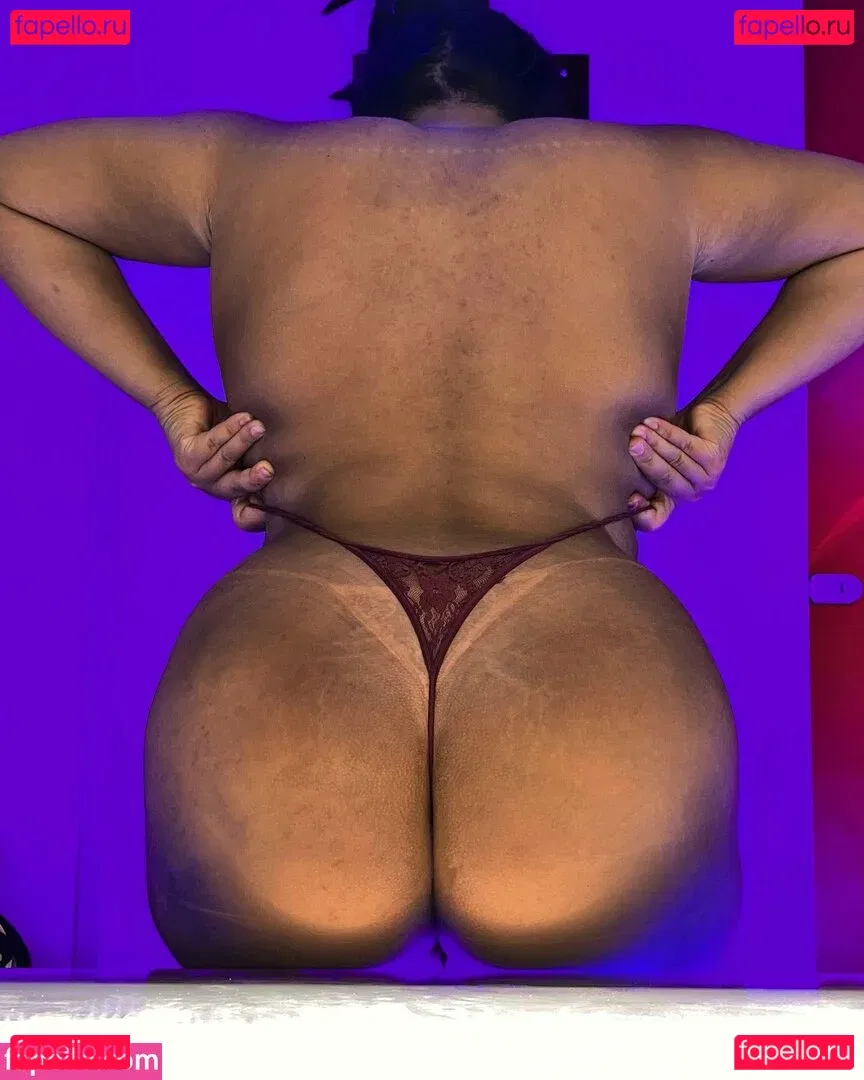 Littlemissdoubleg Onlyfans Photo Gallery 