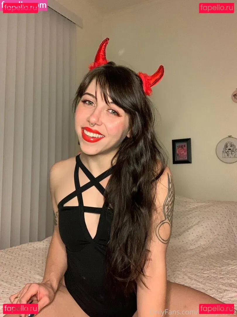 kiritoplease Onlyfans Photo Gallery 