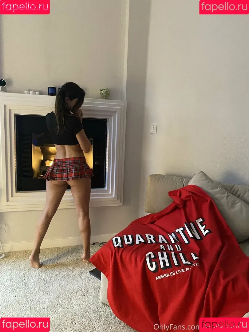 Estee Maria Onlyfans Photo Gallery 
