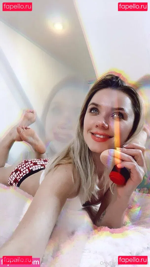 lionawild Onlyfans Photo Gallery 