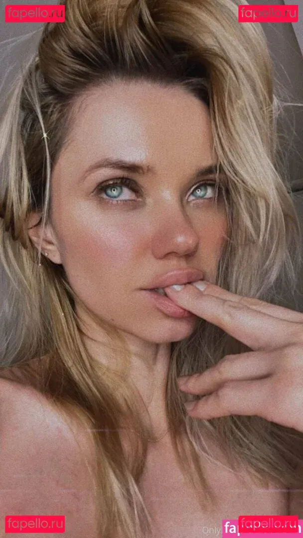 lionawild Onlyfans Photo Gallery 