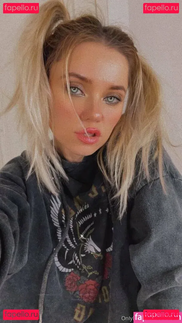 lionawild Onlyfans Photo Gallery 