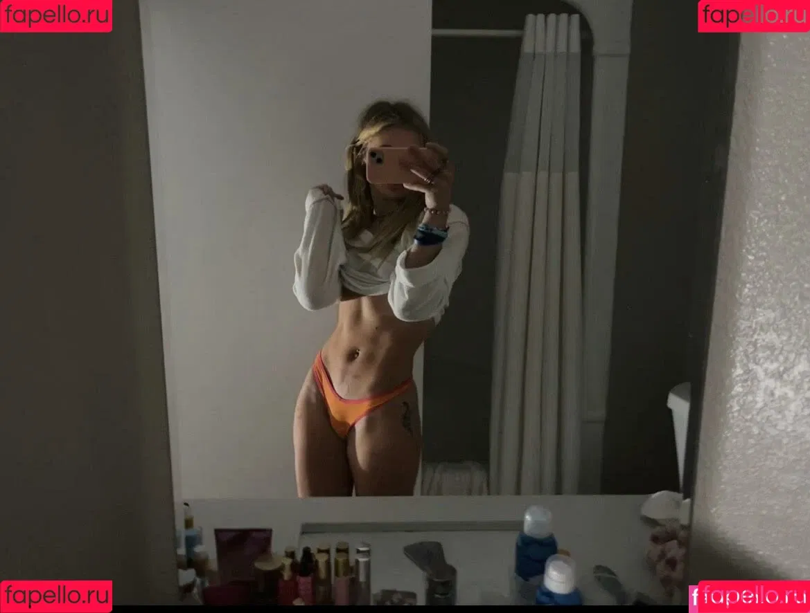 Abbey Hinson Onlyfans Photo Gallery 