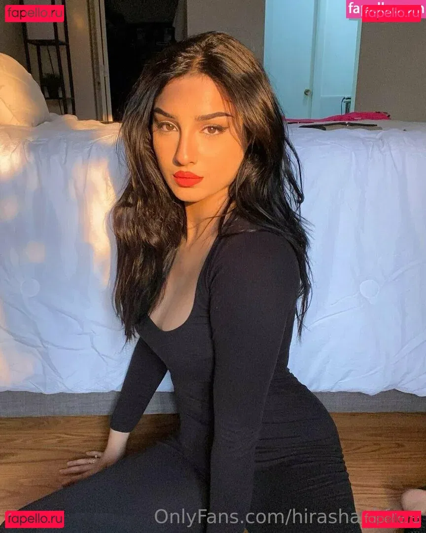 hirashaykfree Onlyfans Photo Gallery 