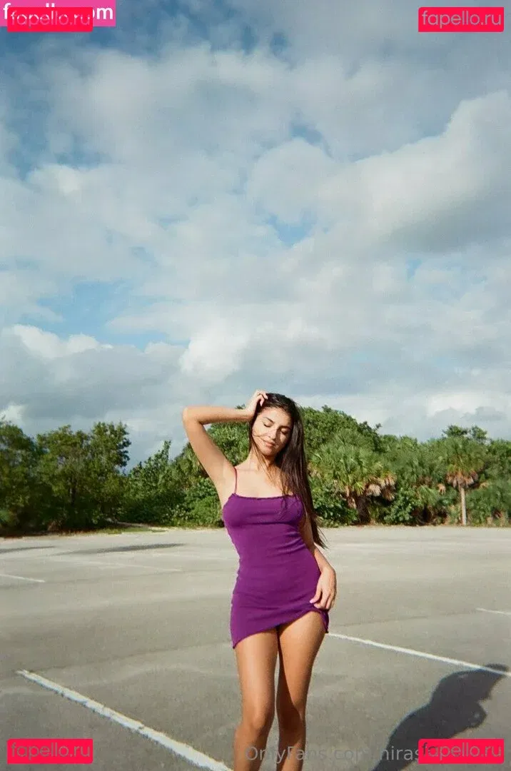 hirashaykfree Onlyfans Photo Gallery 