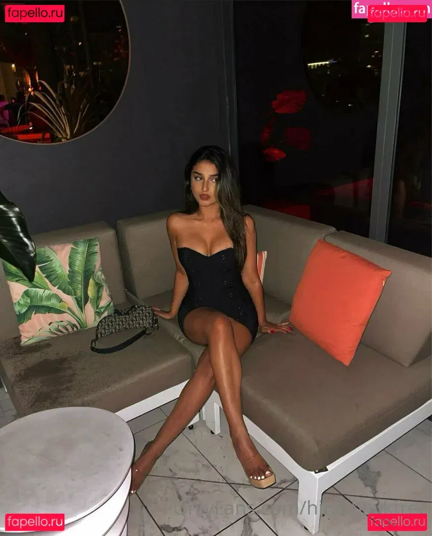 hirashaykfree Onlyfans Photo Gallery 