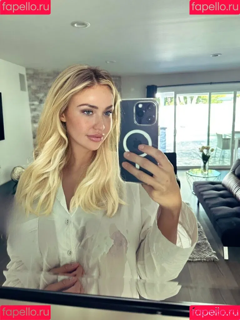sophiereadeofficial Onlyfans Photo Gallery 