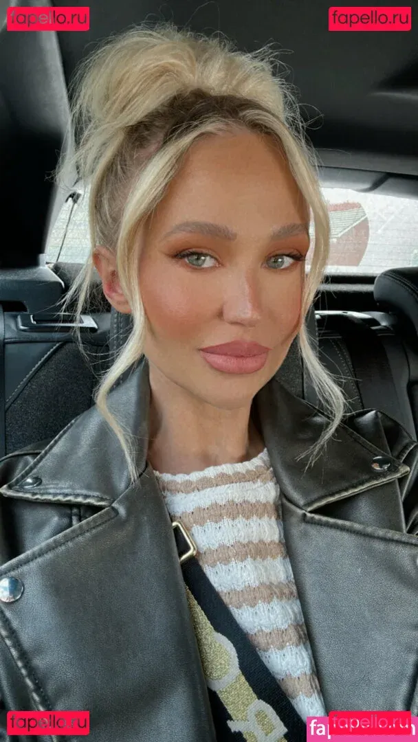 sophiereadeofficial Onlyfans Photo Gallery 