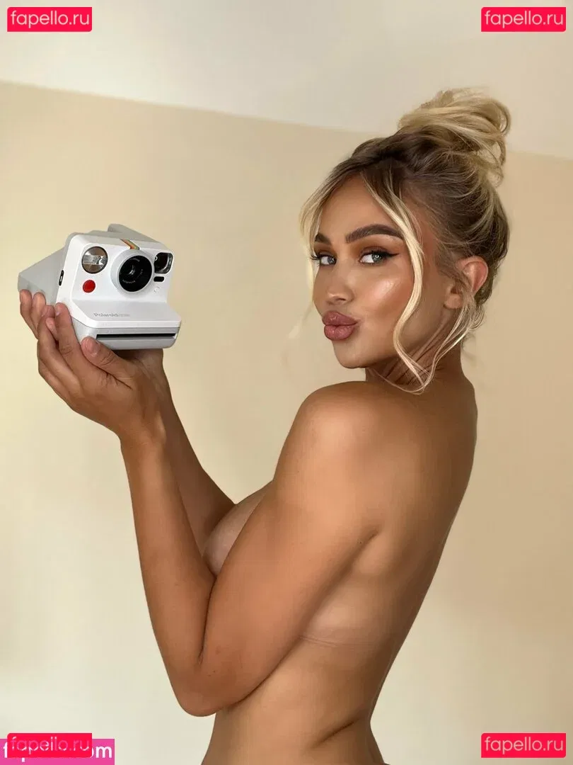 sophiereadeofficial Onlyfans Photo Gallery 