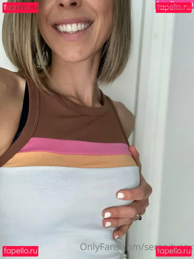 serenitycox Onlyfans Photo Gallery 