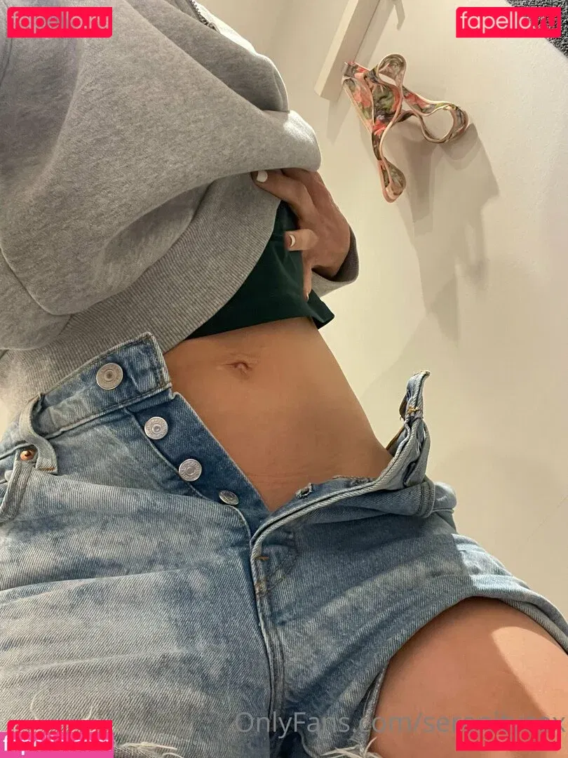 serenitycox Onlyfans Photo Gallery 