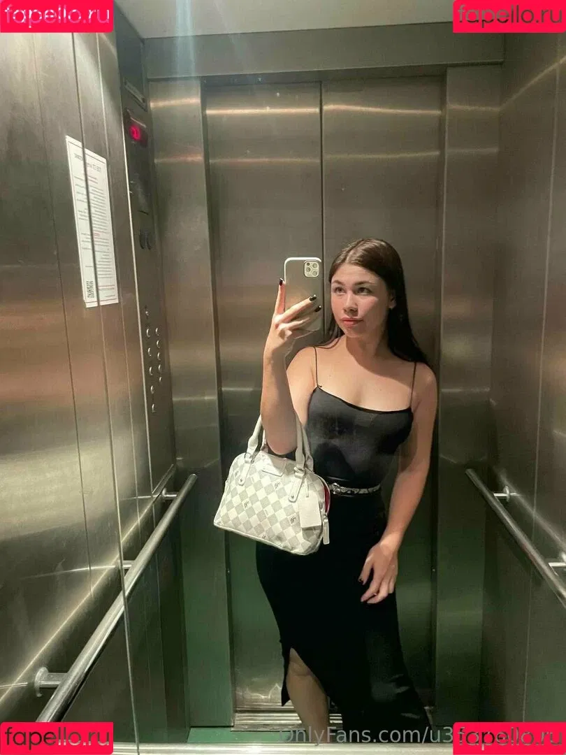 littlewaiifu Onlyfans Photo Gallery 