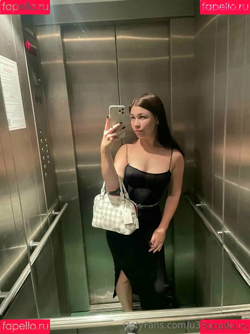littlewaiifu Onlyfans Photo Gallery 