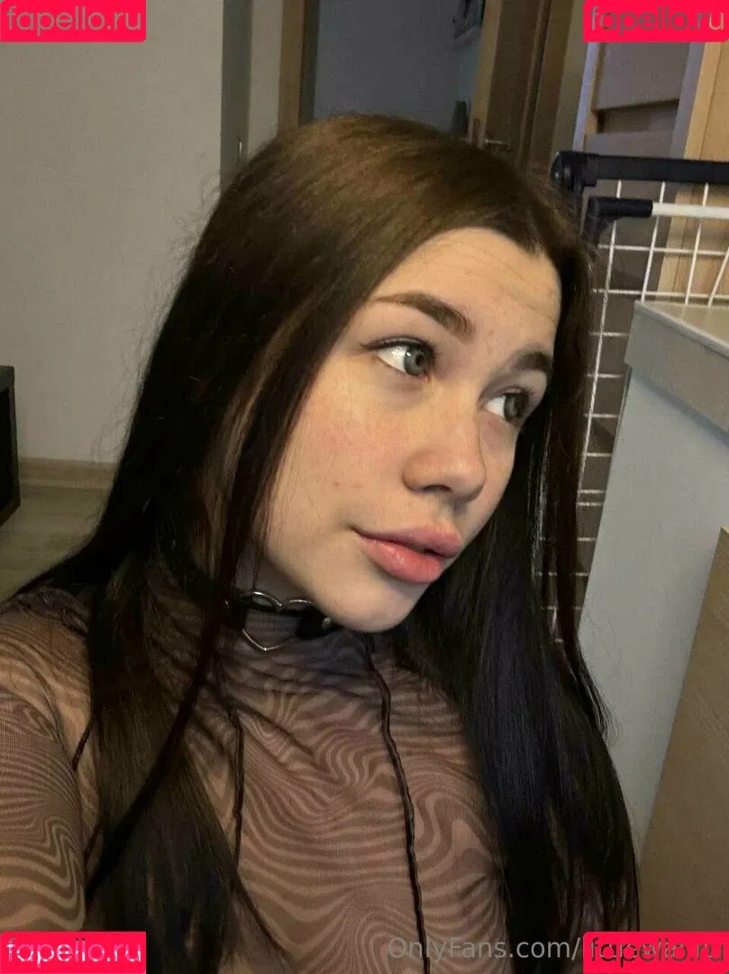 littlewaiifu Onlyfans Photo Gallery 