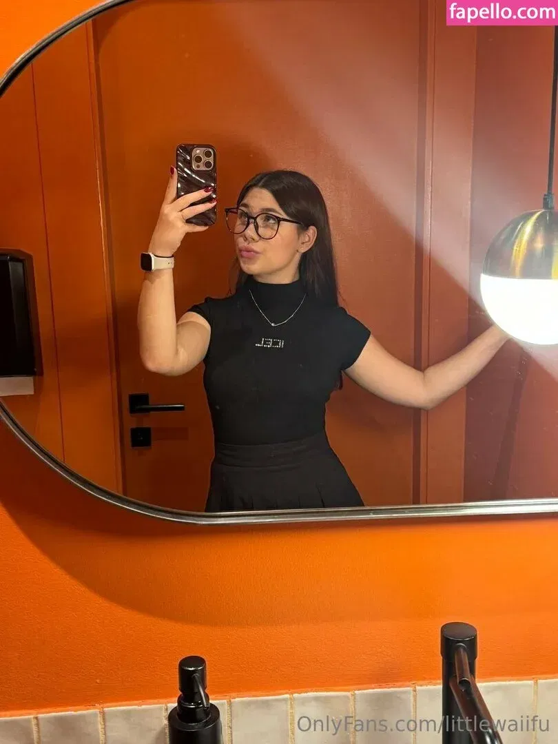 littlewaiifu Onlyfans Photo Gallery 