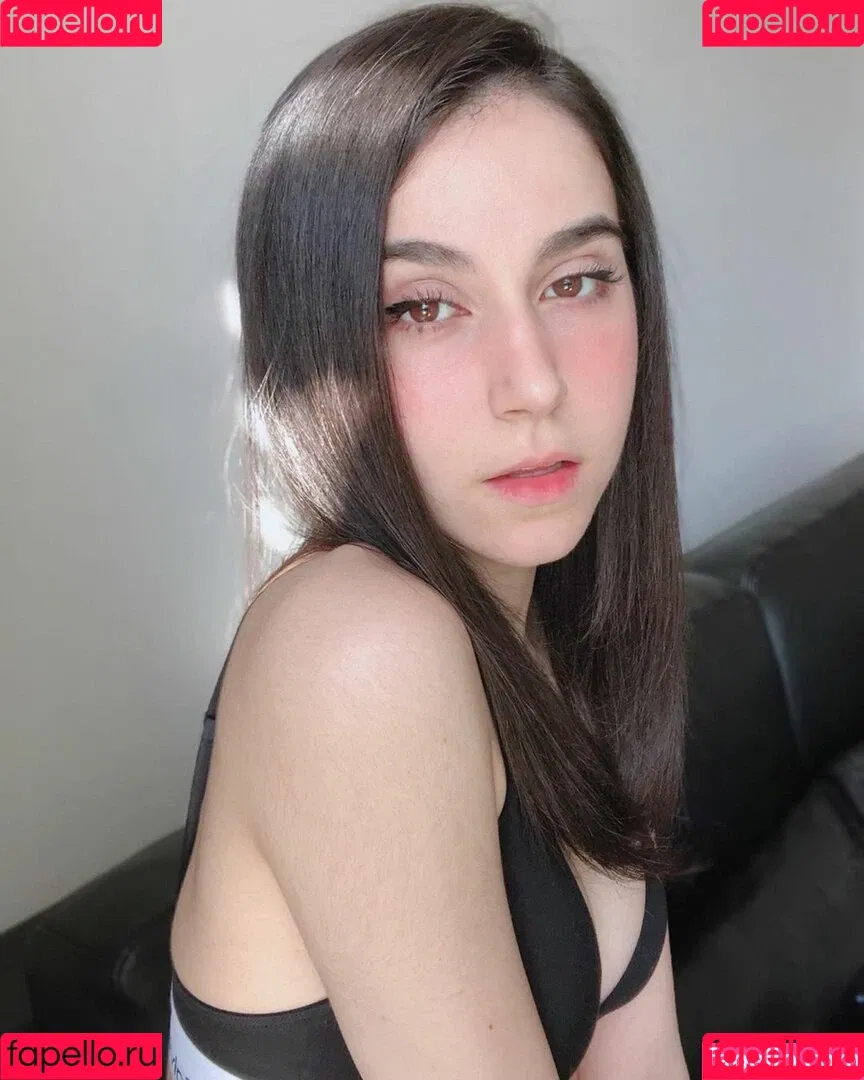 Midna Onlyfans Photo Gallery 