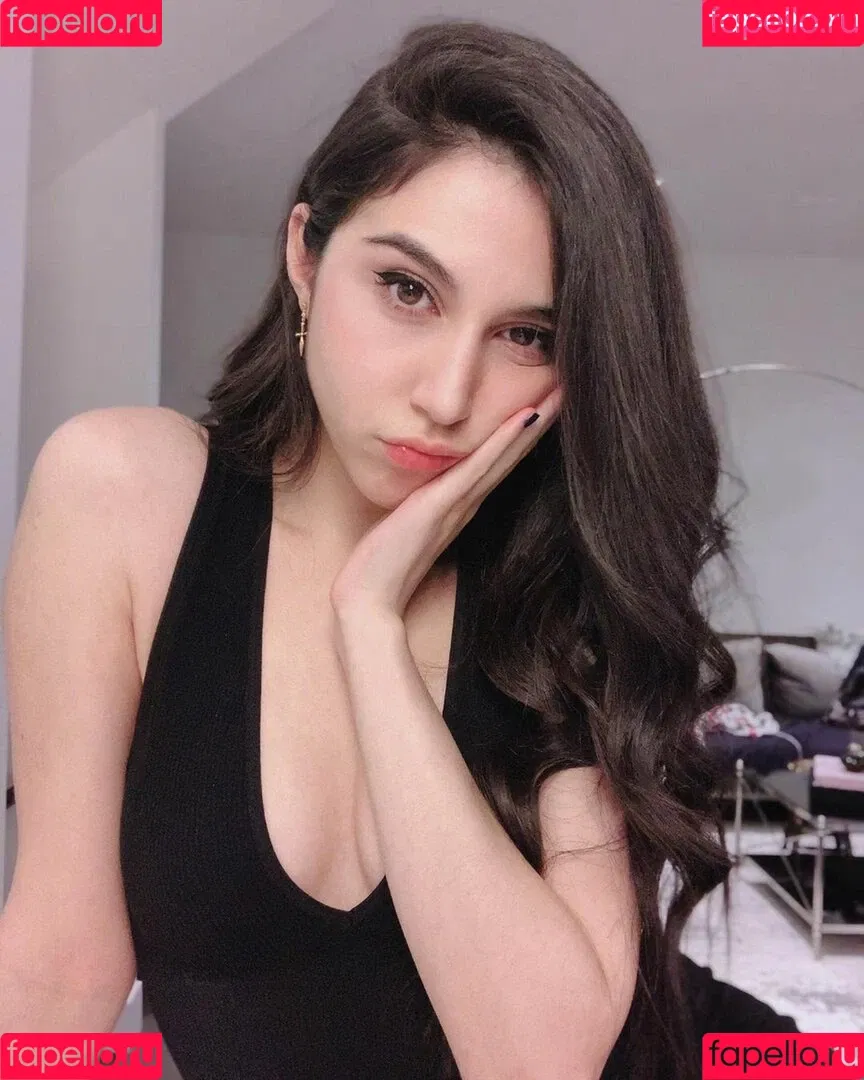 Midna Onlyfans Photo Gallery 