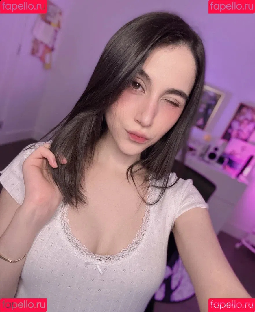 Midna Onlyfans Photo Gallery 