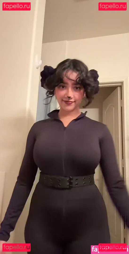 Midna Onlyfans Photo Gallery 