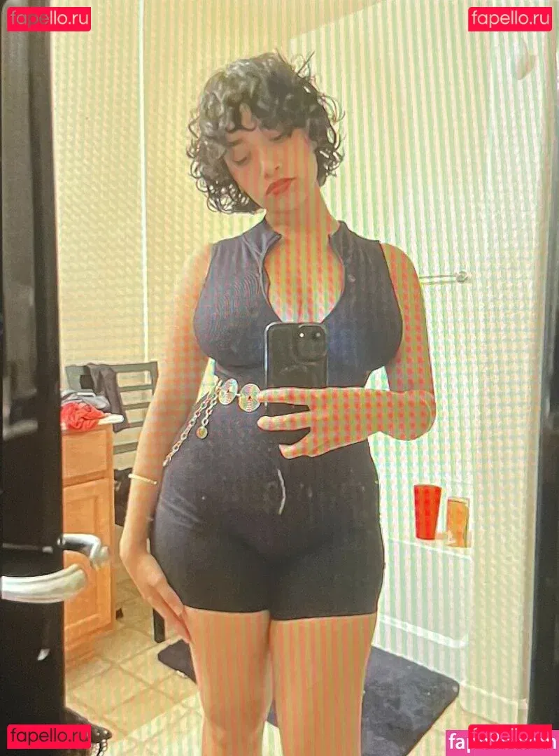 Midna Onlyfans Photo Gallery 