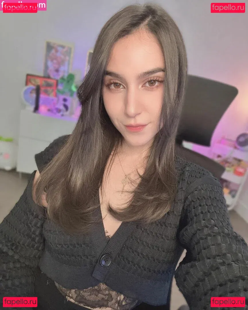 Midna Onlyfans Photo Gallery 