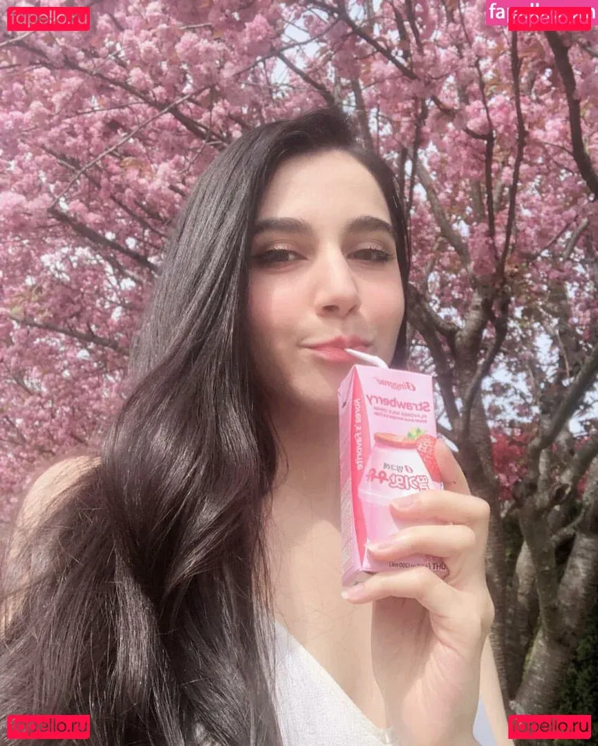 Midna Onlyfans Photo Gallery 