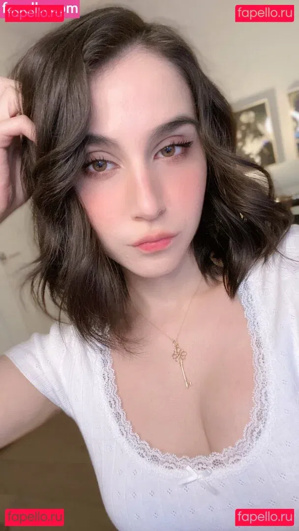 Midna Onlyfans Photo Gallery 