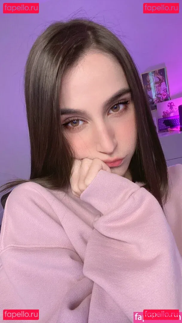 Midna Onlyfans Photo Gallery 