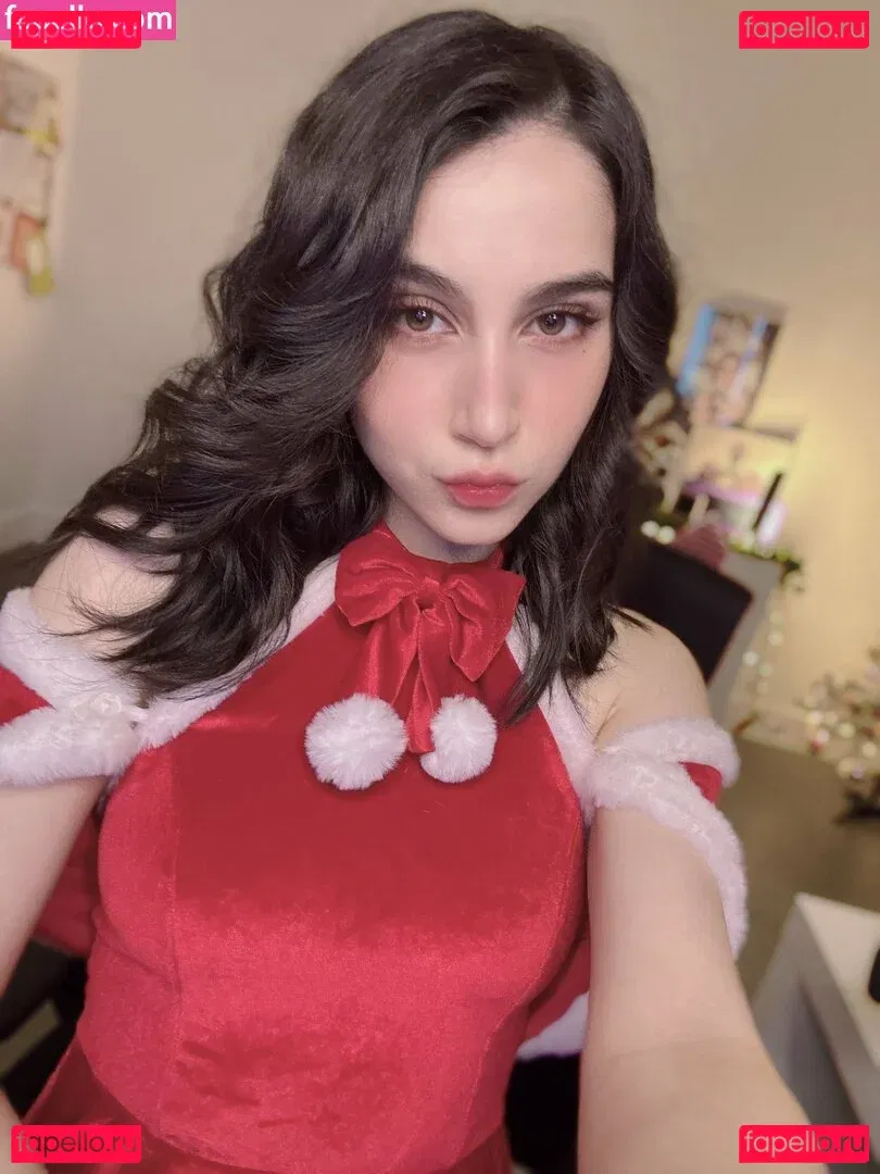 Midna Onlyfans Photo Gallery 